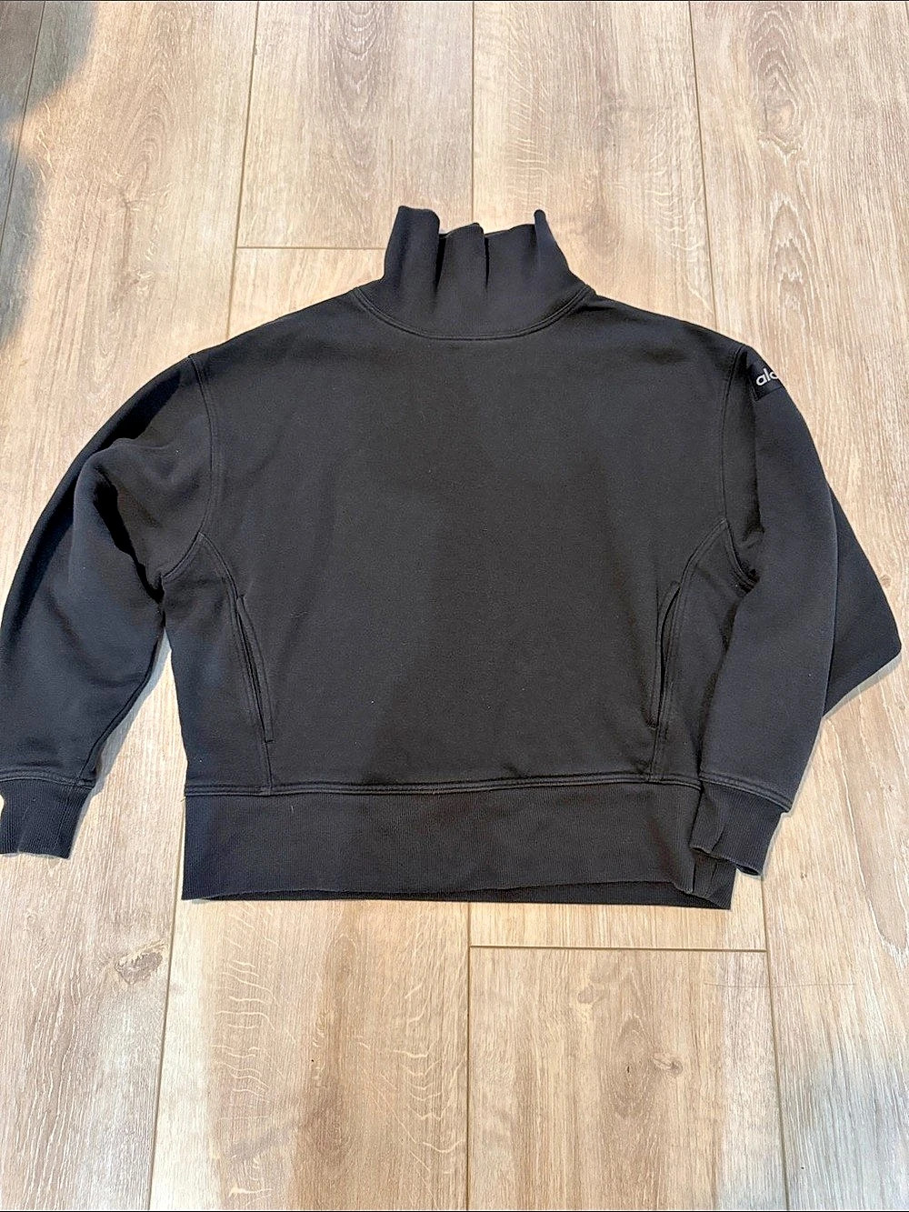 Alo Grey High Neck Pullover Size XS
